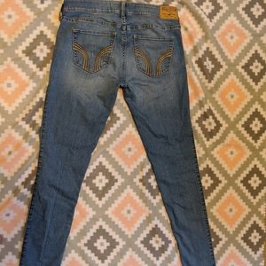 Hollister jeans